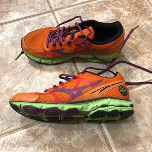 Mizuno Wave Rider 17 Sneakers